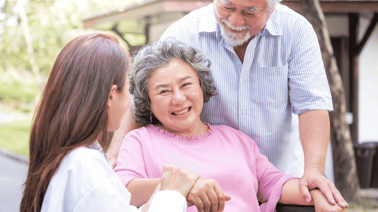 Read more about the article How to Support Elderly Parents Moving to Assisted Living