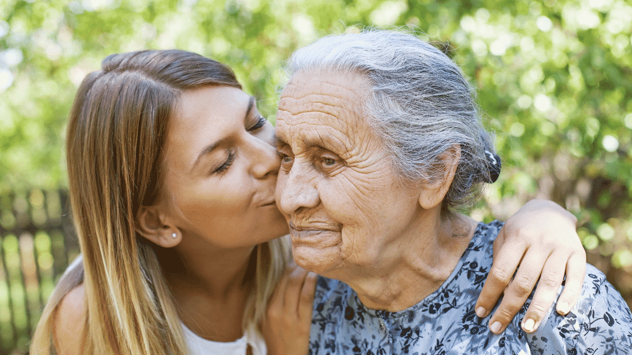 You are currently viewing 3 Simple Self-Care Strategies for Dementia Caregivers
