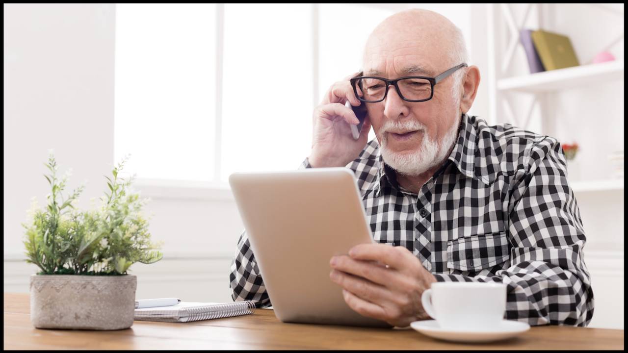 You are currently viewing Helping Older Adults Stay Connected During the Coronavirus Pandemic